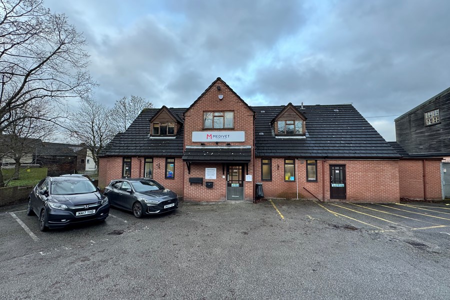 Medivet NewcastleunderLyme Vets in StokeonTrent